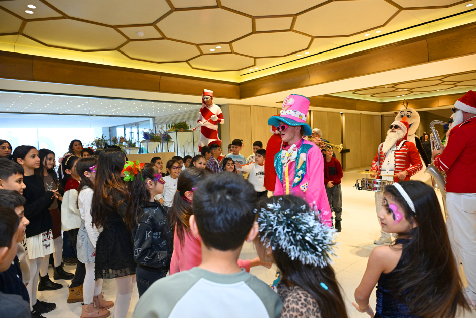 Heydar Aliyev Foundation VP Leyla Aliyeva, Arzu Aliyeva, and Alena Aliyeva attend festive celebration for children (PHOTO)