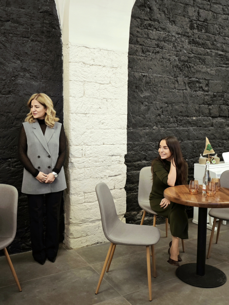 Heydar Aliyev Foundation VP Leyla Aliyeva meets with elderly citizens at 'Yasha' Center (PHOTO)