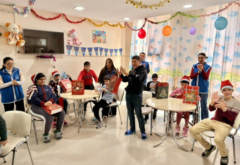 Heydar Aliyev Foundation VP Leyla Aliyeva organizes New Year celebrations for children at Mingachevir Children's Neurological Sanatorium (PHOTO)