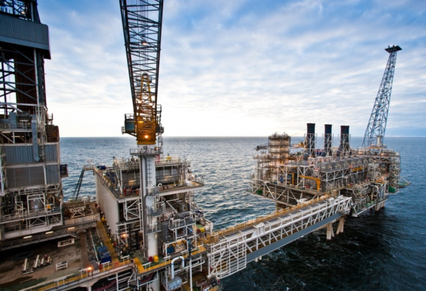 Azerbaijan switches oil and gas extraction taxes to volume-based fixed rates