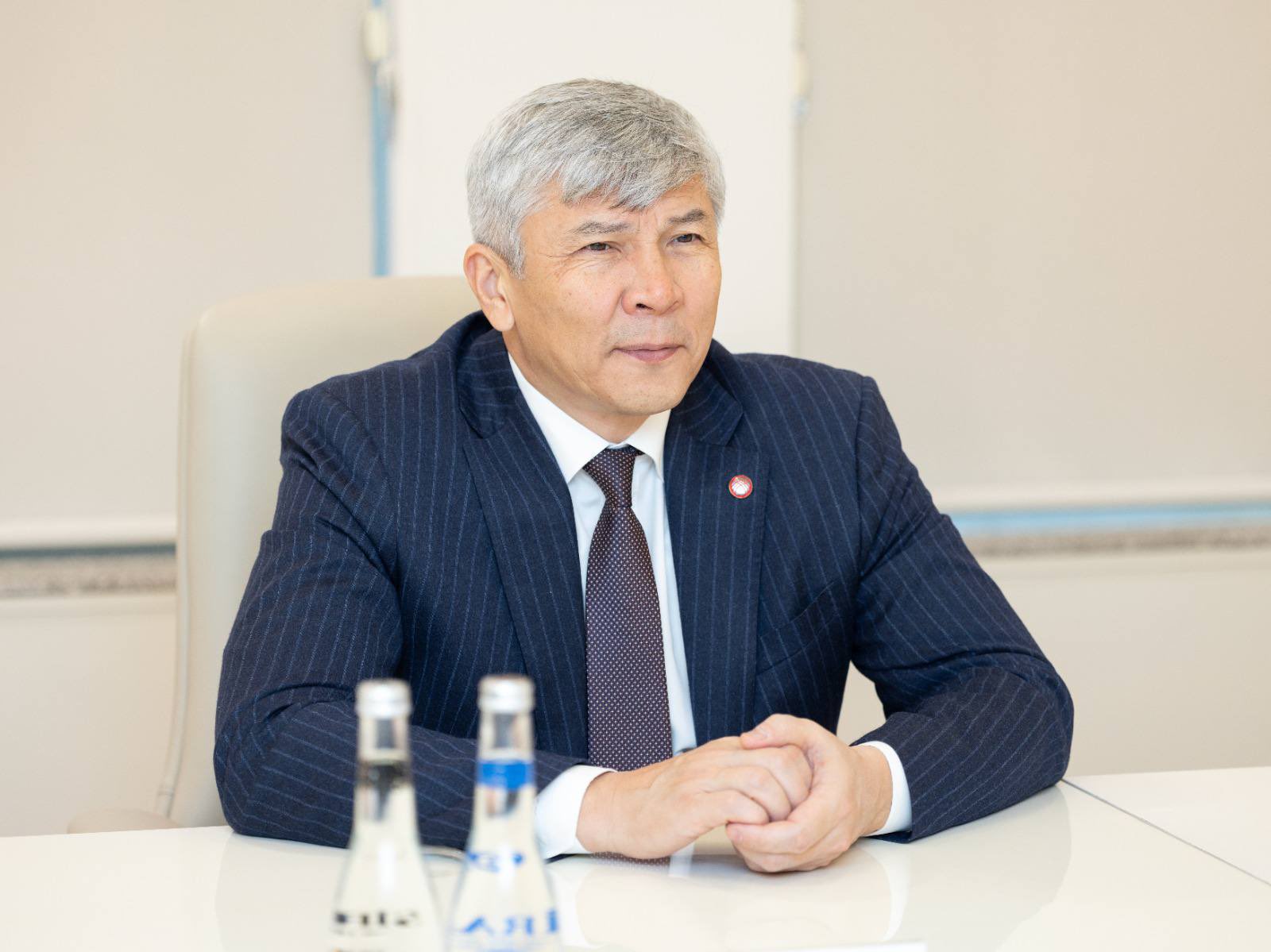 Azerbaijan, Kyrgyzstan discuss cooperation in urban planning and architecture (PHOTO)