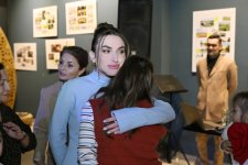 Head of Baku Media Center Arzu Aliyeva and Alena Aliyeva attend “10 Years Lived in Colors” exhibition (PHOTO)