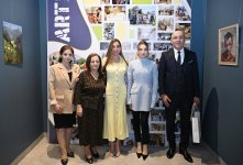 Head of Baku Media Center Arzu Aliyeva and Alena Aliyeva attend “10 Years Lived in Colors” exhibition (PHOTO)
