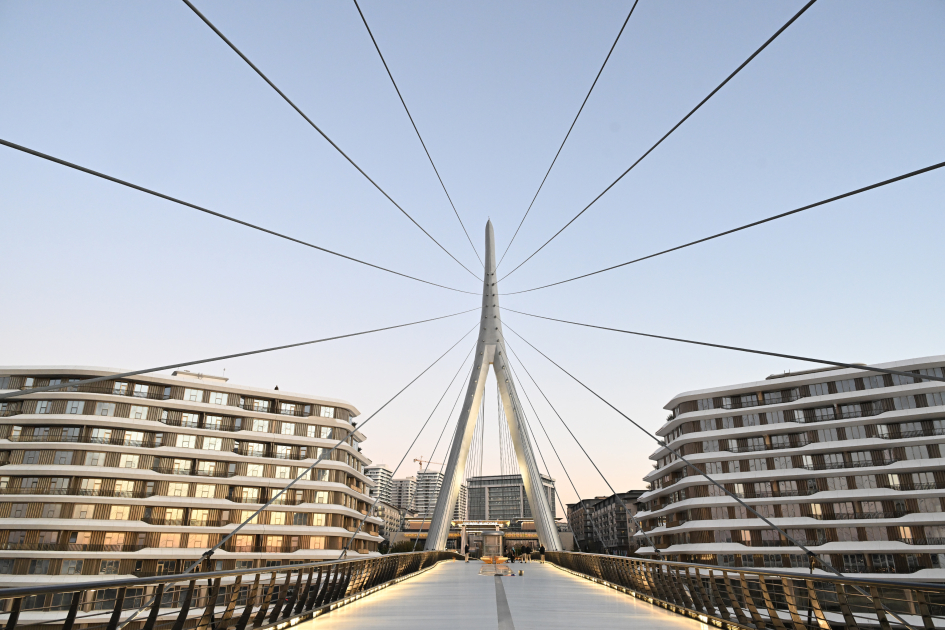 President Ilham Aliyev, First Lady Mehriban Aliyeva visit Baku White City (PHOTO/VIDEO)