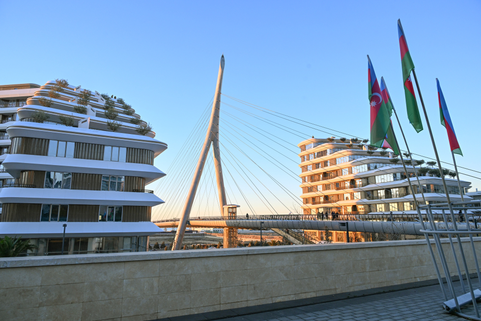 President Ilham Aliyev, First Lady Mehriban Aliyeva visit Baku White City (PHOTO/VIDEO)