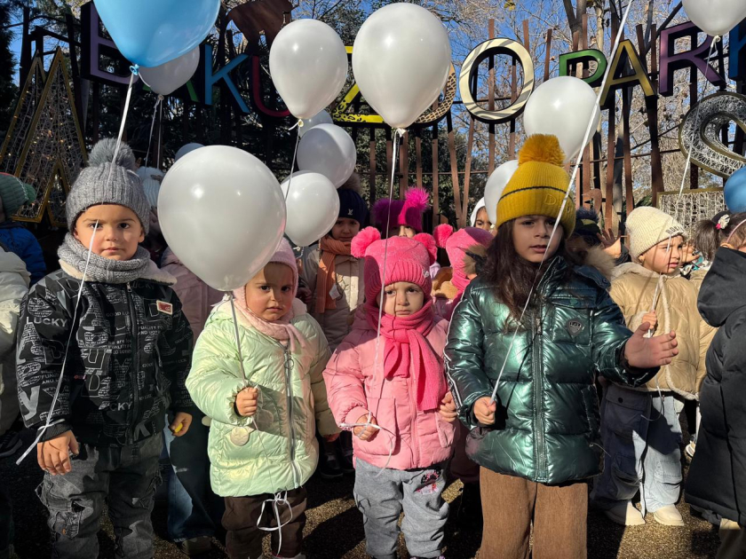 At Heydar Aliyev Foundation VP Leyla Aliyeva's initiative, holiday event for children organized at Baku Zoological Park (PHOTO)