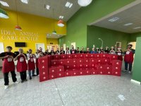 At Heydar Aliyev Foundation VP Leyla Aliyeva's initiative, holiday gifts delivered to low-income families (PHOTO)
