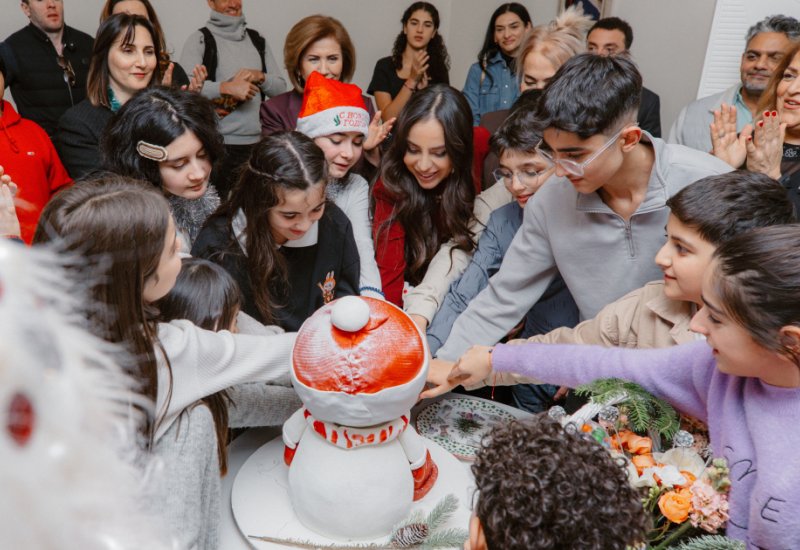 Heydar Aliyev Foundation VP Leyla Aliyeva, Head of Baku Media Center Arzu Aliyeva attend festive event at “Hold My Hand” Social Rehabilitation Center for Children (PHOTO)