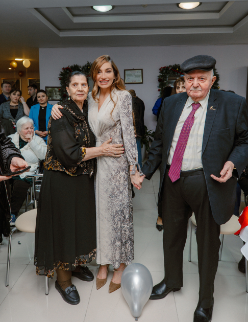 Heydar Aliyev Foundation VP Leyla Aliyeva, Head of Baku Media Center Arzu Aliyeva attend festive event at social services facility for elderly people (PHOTO)