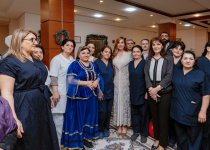 Heydar Aliyev Foundation VP Leyla Aliyeva, Head of Baku Media Center Arzu Aliyeva attend festive event at social services facility for elderly people (PHOTO)