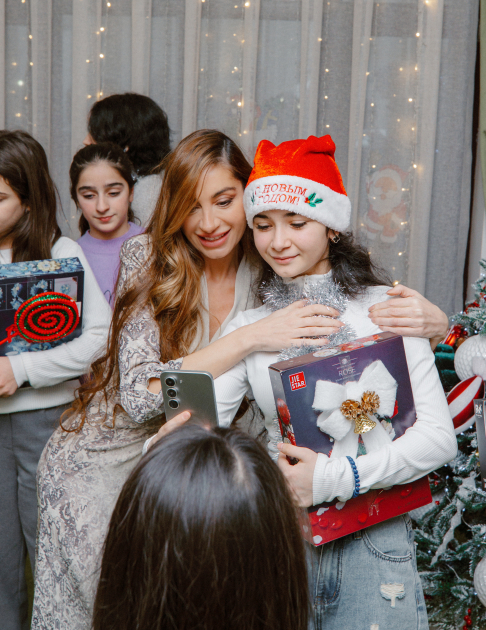 Heydar Aliyev Foundation VP Leyla Aliyeva, Head of Baku Media Center Arzu Aliyeva attend festive event at “Hold My Hand” Social Rehabilitation Center for Children (PHOTO)