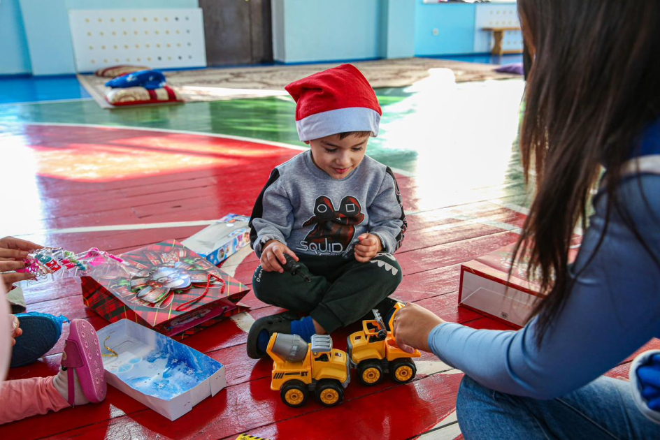 Initiated by Heydar Aliyev Foundation VP Leyla Aliyeva, New Year celebrations organized at children's facilities (PHOTO)