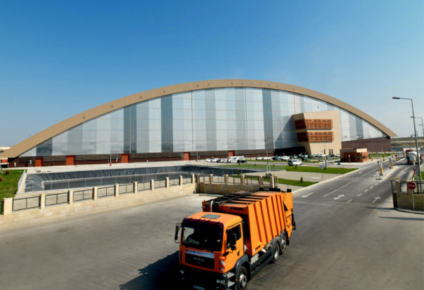 Azerbaijan names key public bodies to oversee waste management in liberated areas