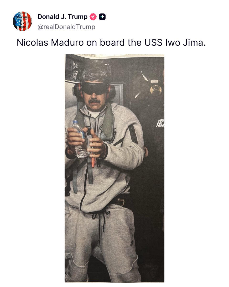 Trump posts photo of captured Maduro (PHOTO)