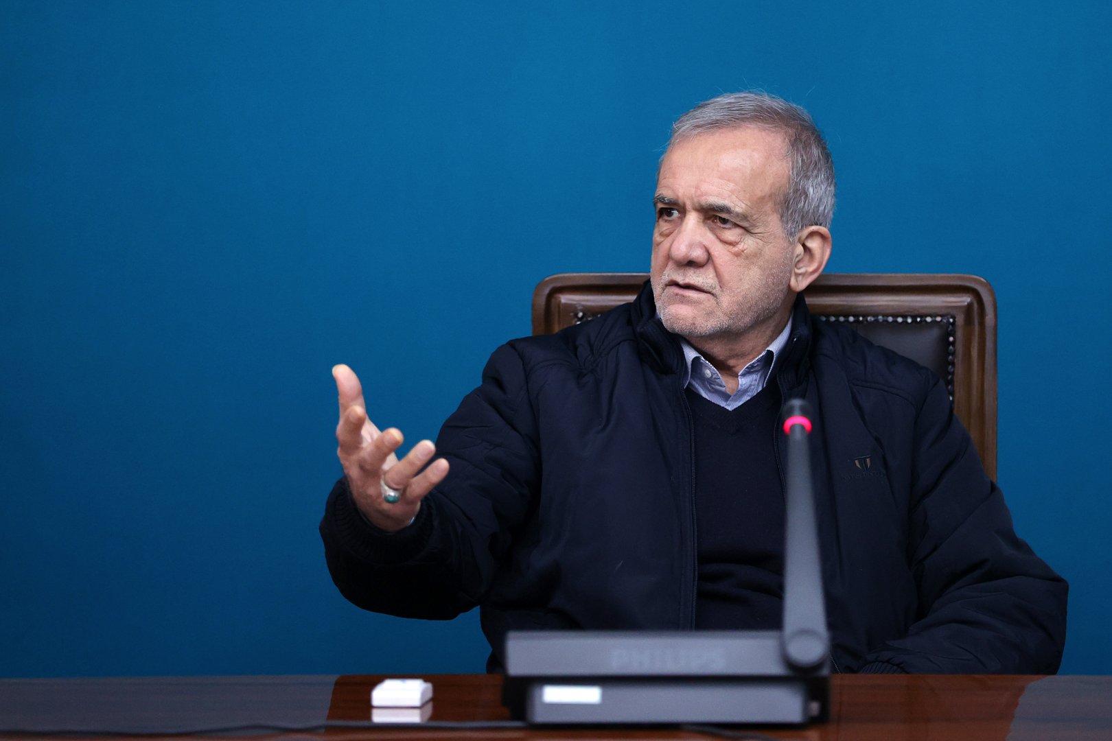 Iran emphasizes accelerating development of North-South and East-West transport corridors