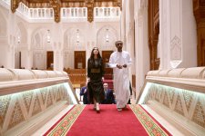 Heydar Aliyev Foundation VP Leyla Aliyeva visits Royal Opera House in Muscat (PHOTO)