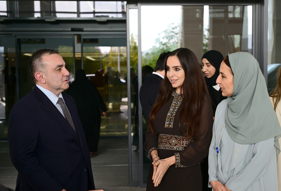Heydar Aliyev Foundation VP Leyla Aliyeva visits Sultan Qaboos Comprehensive Cancer Care and Research Center in Muscat (PHOTO)