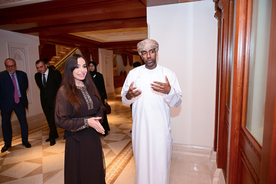 Heydar Aliyev Foundation VP Leyla Aliyeva visits Royal Opera House in Muscat (PHOTO)