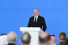 President Ilham Aliyev attends official opening ceremony of Khizi-Absheron Wind Power Plant in Baku (PHOTO/VIDEO)