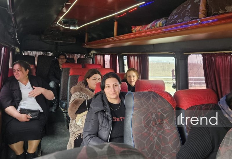 New group of ex-IDPs heads to several villages of Azerbaijan's Aghdara (PHOTO)