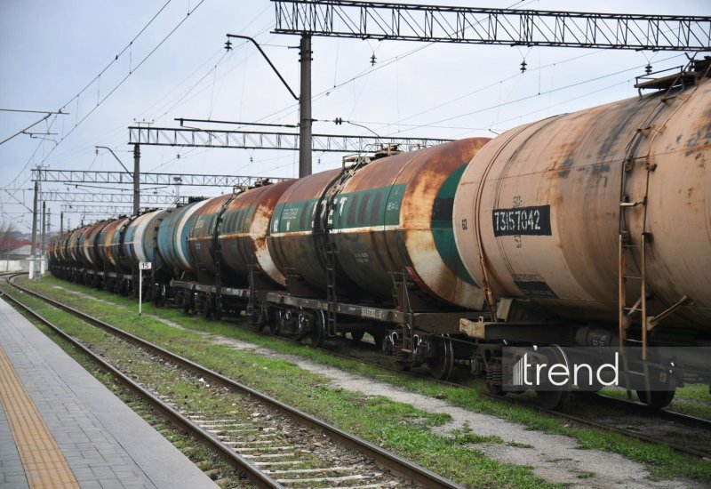 Azerbaijan dispatches next batch of petroleum products to Armenia (PHOTO/VIDEO)