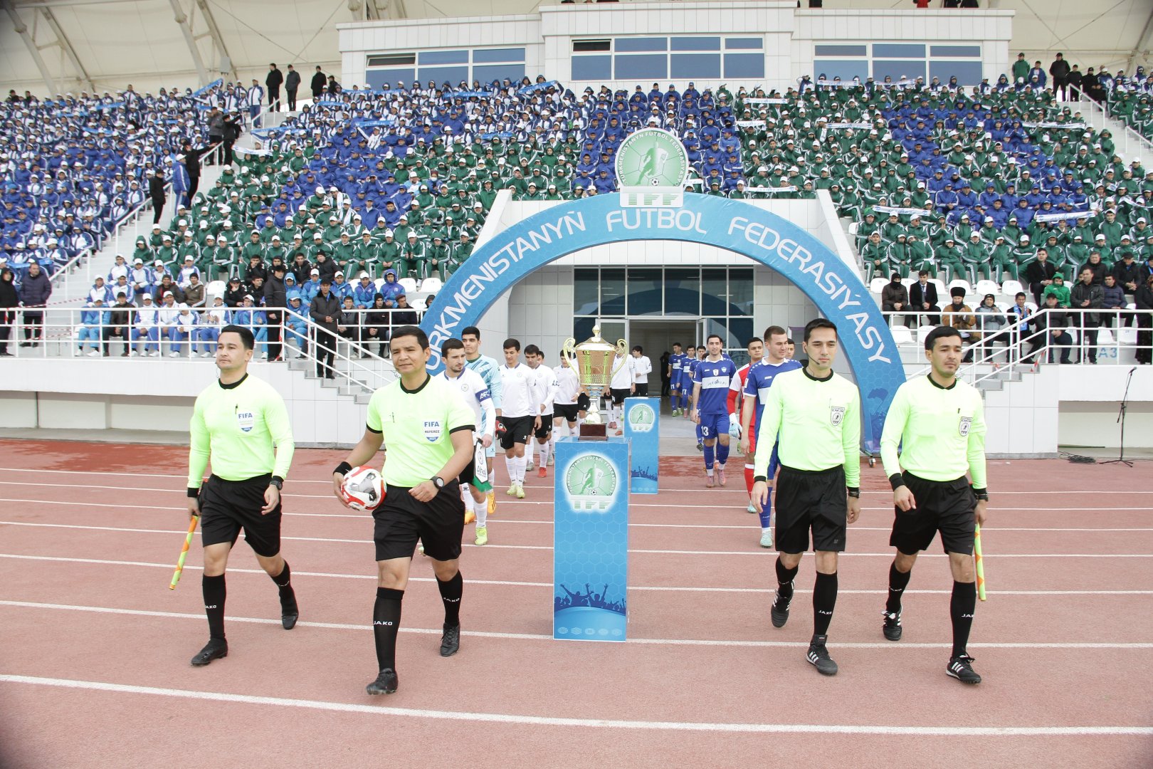 Al-Nasr and Arkadag Football Clubs are to play historic match (PHOTO)