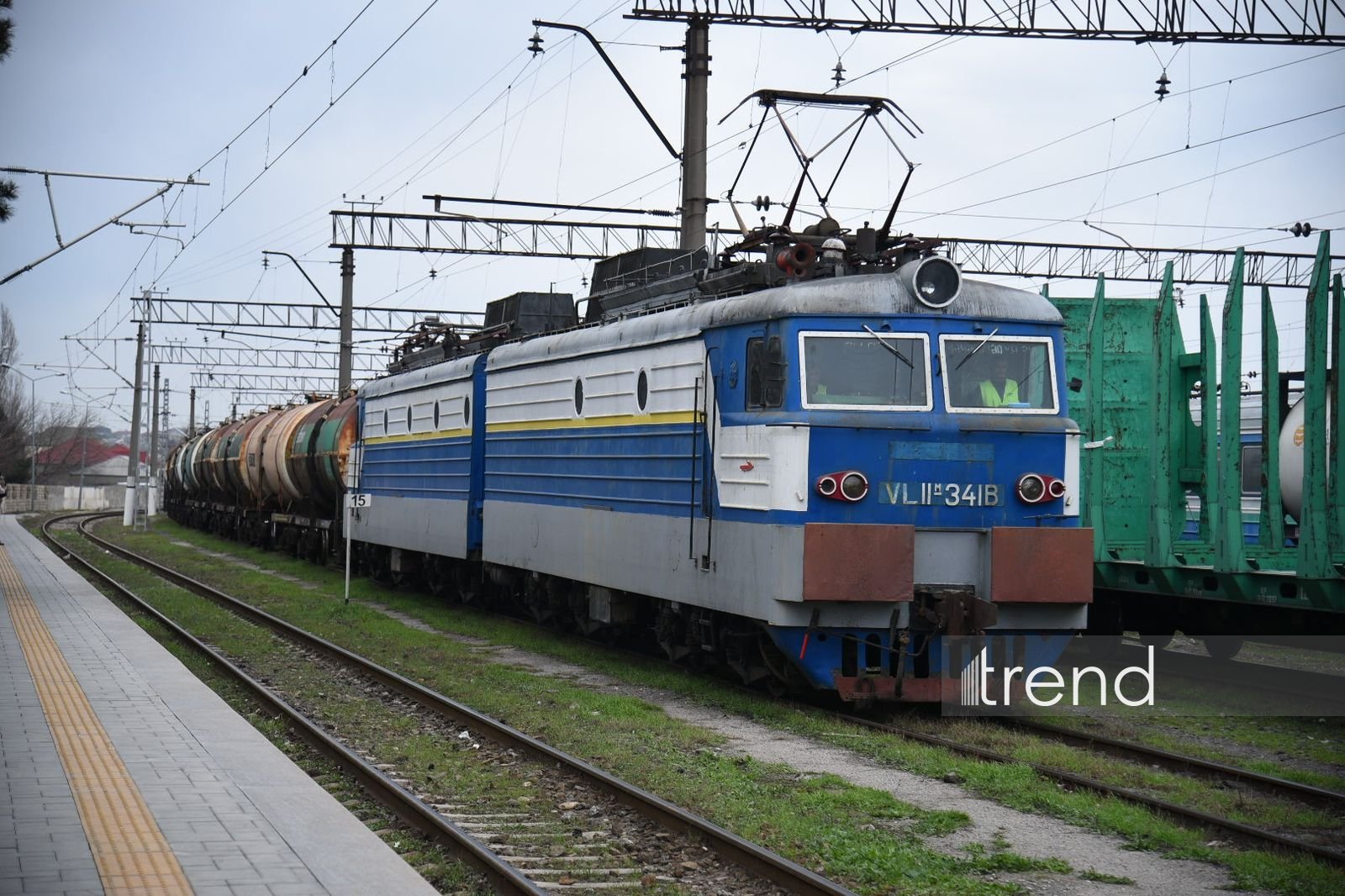 Azerbaijan dispatches next batch of petroleum products to Armenia (PHOTO/VIDEO)