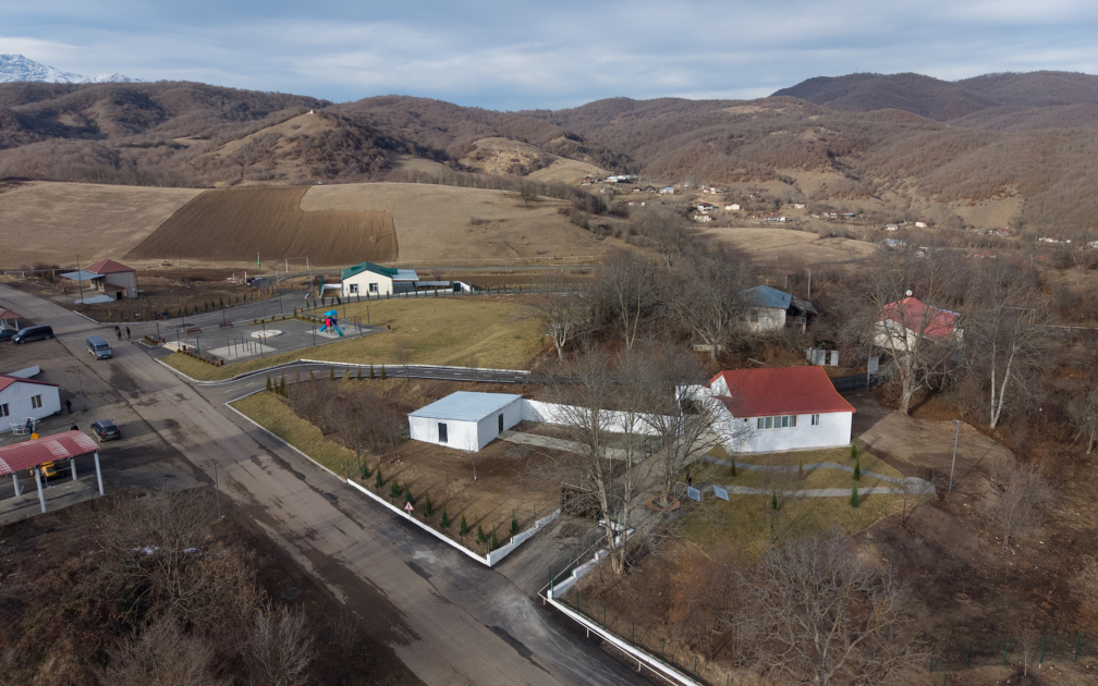 President Ilham Aliyev inspects reconstruction progress in Childiran village, Aghdara district (PHOTO/VIDEO)