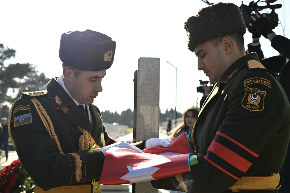Azerbaijan hosts farewell ceremony for National Hero Shahin Taghiyev (PHOTO)