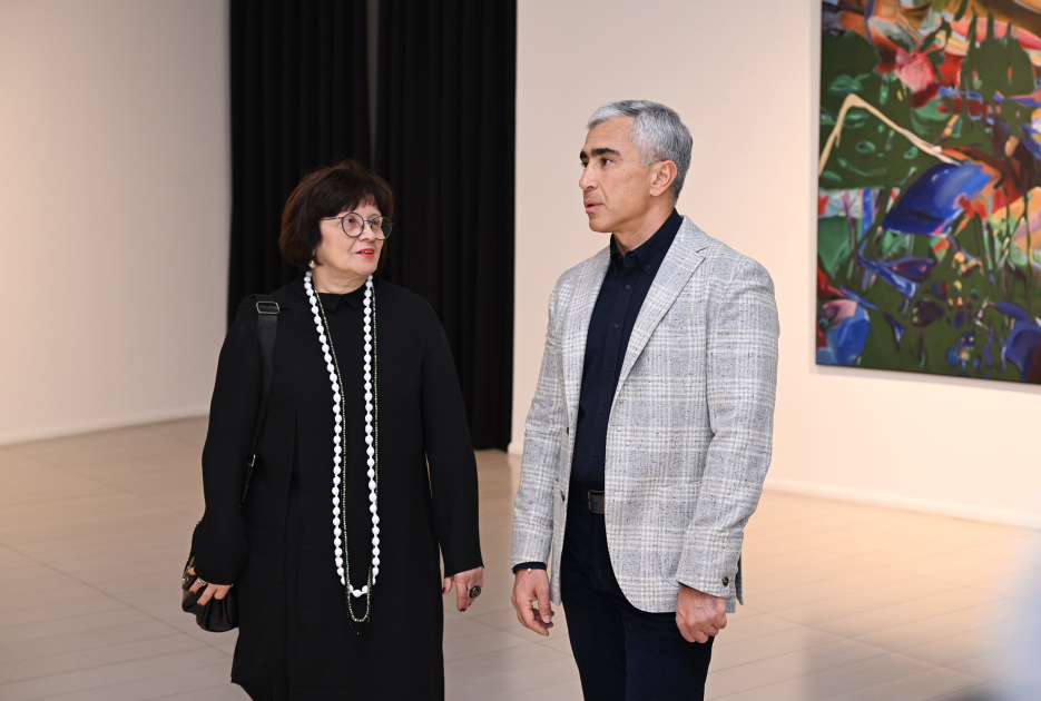 Contemporary art exhibition “Geyzer” opens at Museum of Modern Art (PHOTO)