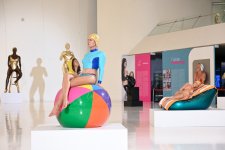 World-renowned American sculptor Carole Feuerman’s exhibition “Reborn into the Water” opens at Heydar Aliyev Center (PHOTO)