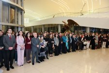 World-renowned American sculptor Carole Feuerman’s exhibition “Reborn into the Water” opens at Heydar Aliyev Center (PHOTO)