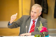 WUF13 Coordinator shares Azerbaijan's experience in global housing crisis solution (PHOTO)