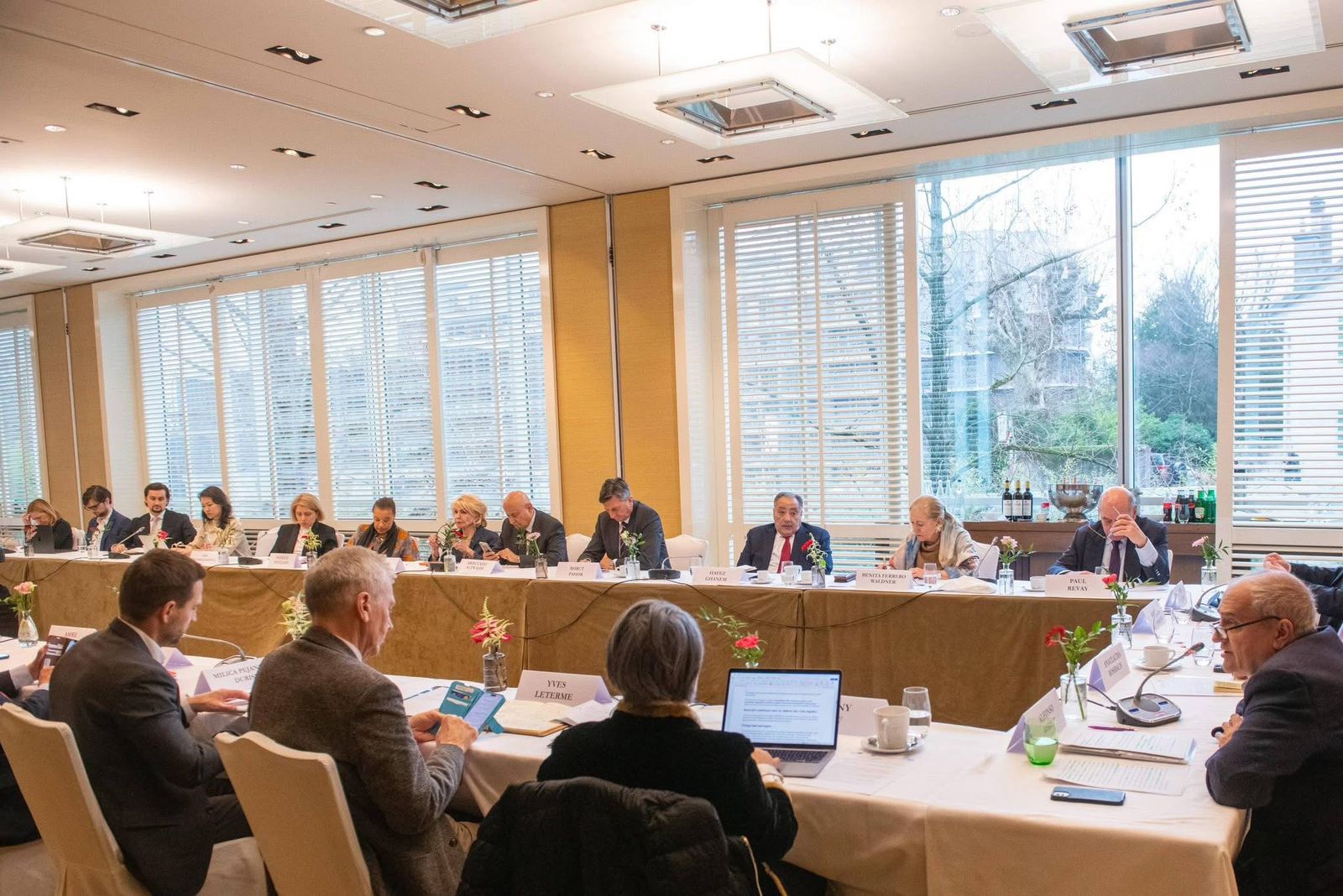 WUF13 Coordinator shares Azerbaijan's experience in global housing crisis solution (PHOTO)