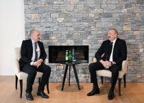 President Ilham Aliyev meets with Group Senior Vice President for Marketing, Communications, Sustainability, and Public Affairs at Vestas Wind Systems in Davos (PHOTO/VIDEO)
