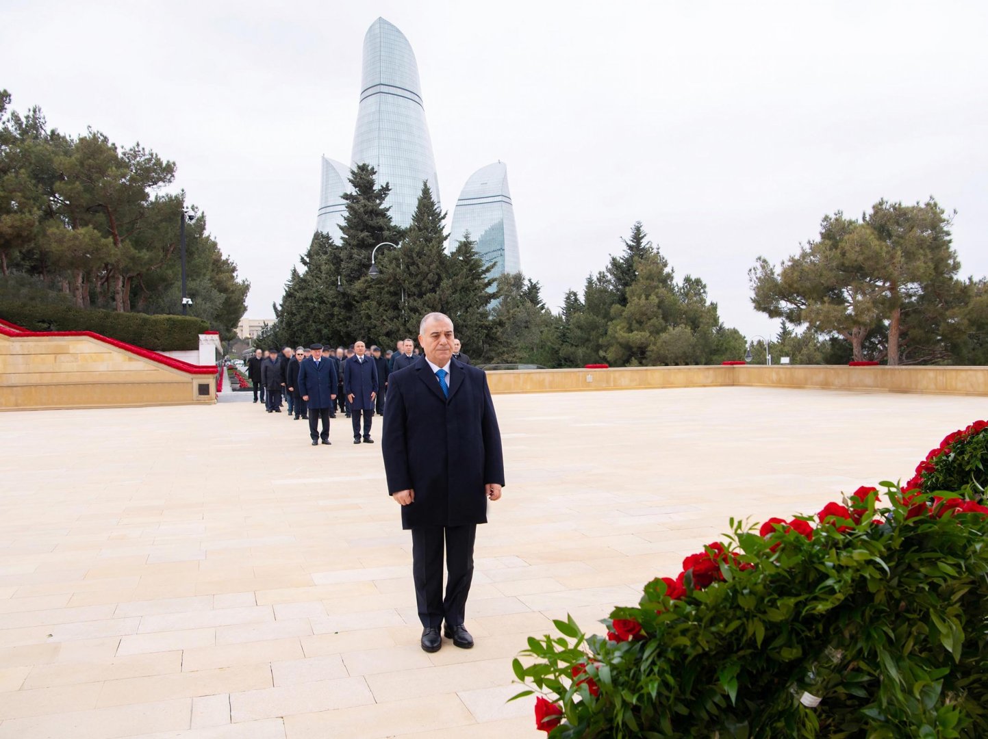 Azerbaijani State Security Service officials pay tribute at Alley of Martyrs (PHOTO/VIDEO)