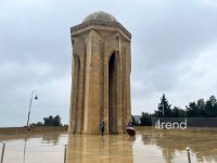 Azerbaijani people honor memory of victims of 20 January tragedy (PHOTO)