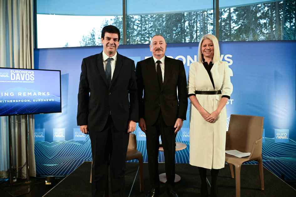 President Ilham Aliyev interviewed by Euronews TV in Davos (PHOTO/VIDEO)