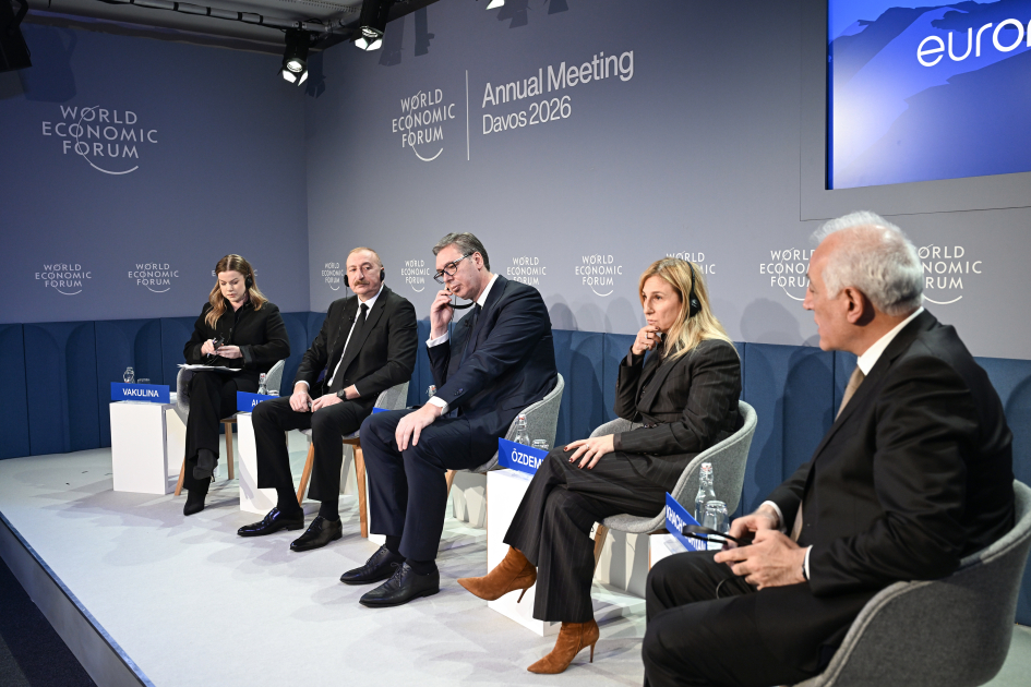 President Ilham Aliyev participates in panel session on “Defining Eurasia's Economic Identity” in Davos (PHOTO/VIDEO)