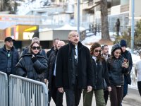 President Ilham Aliyev participates in panel session as part of World Economic Forum (PHOTO/VIDEO)