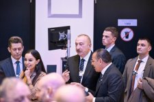 President Ilham Aliyev participates in panel session as part of World Economic Forum (PHOTO/VIDEO)