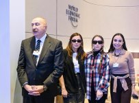 President Ilham Aliyev participates in panel session as part of World Economic Forum (PHOTO/VIDEO)