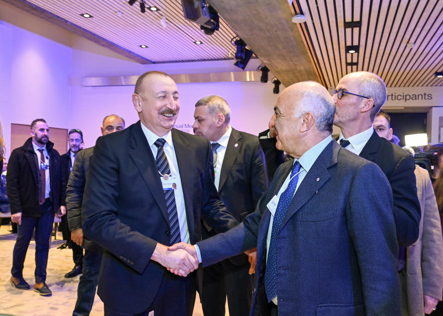 President Ilham Aliyev participates in panel session as part of World Economic Forum (PHOTO/VIDEO)