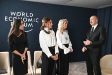 President Ilham Aliyev and President Donald Trump held meeting in Davos (PHOTO/VIDEO)