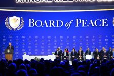 President Ilham Aliyev attended signing ceremony of Board of Peace Charter in Davos (PHOTO)