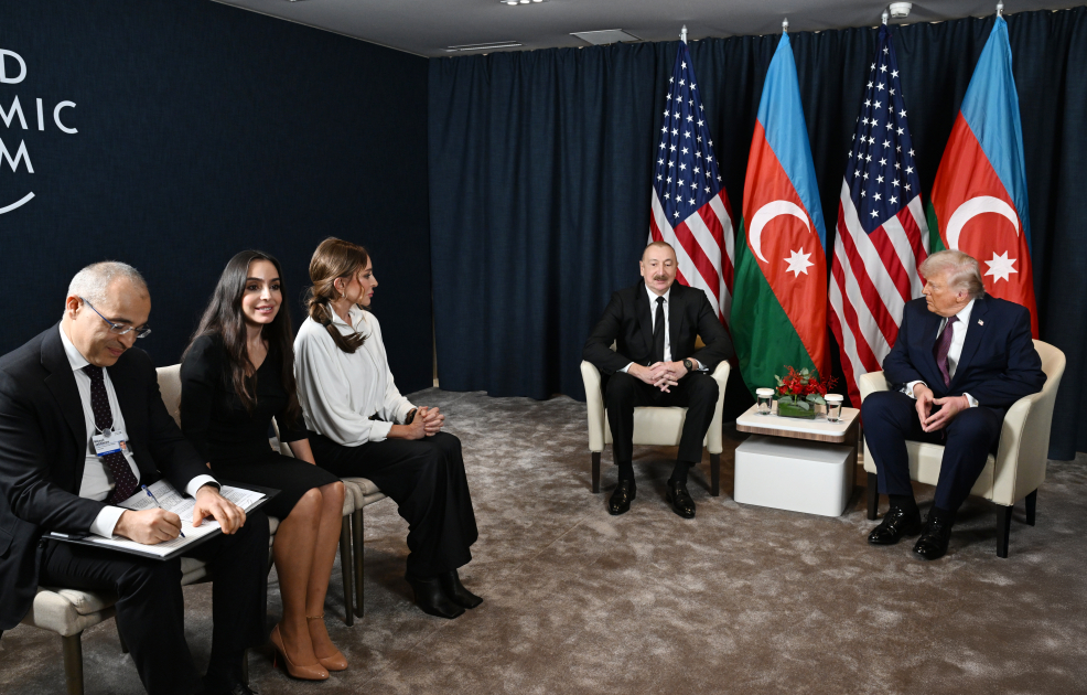 President Ilham Aliyev and President Donald Trump held meeting in Davos (PHOTO/VIDEO)