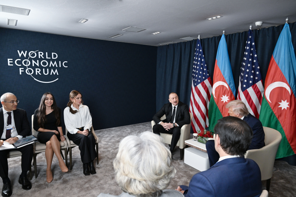President Ilham Aliyev and President Donald Trump held meeting in Davos (PHOTO/VIDEO)