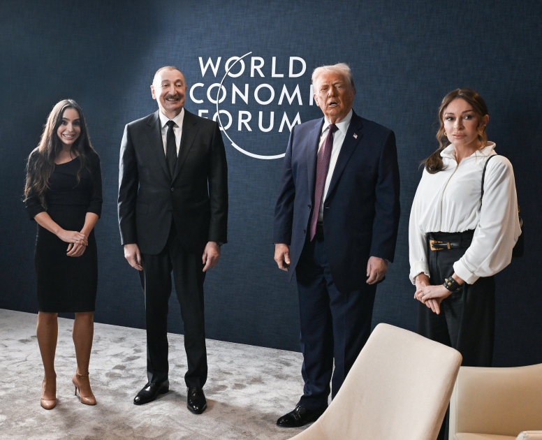 President Ilham Aliyev and President Donald Trump held meeting in Davos (PHOTO/VIDEO)