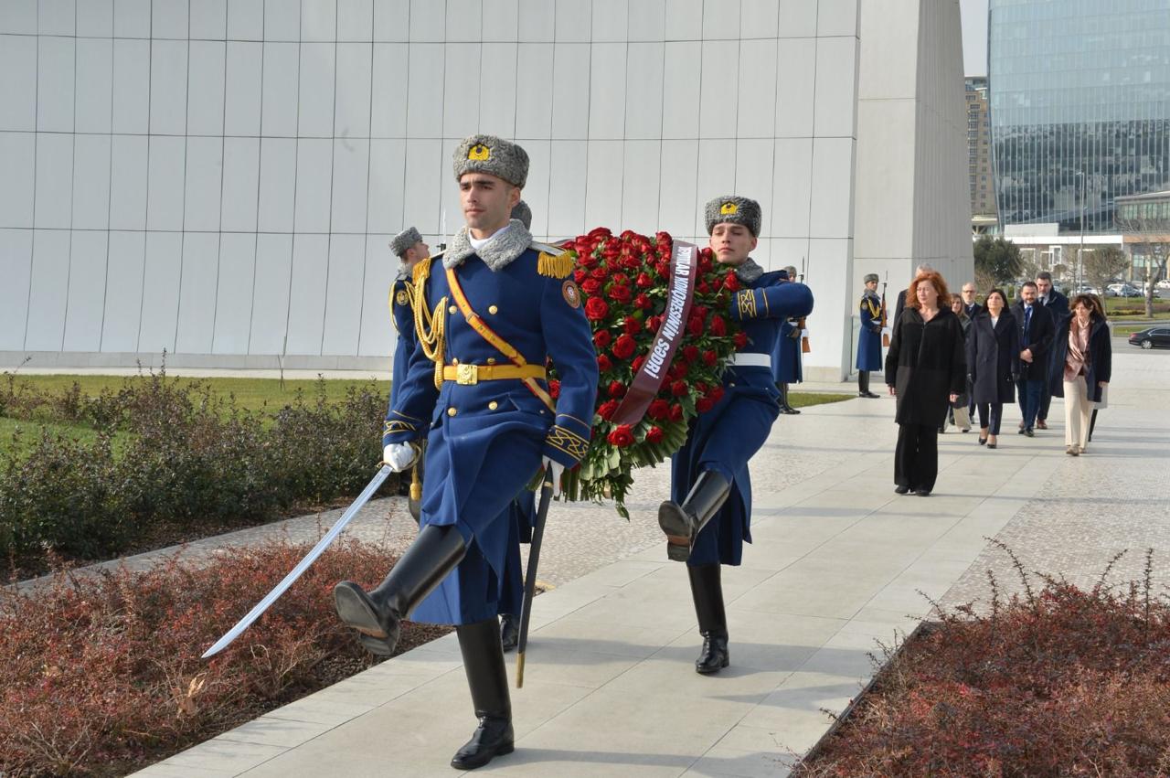 Speaker of Spanish Congress of Deputies visits Victory Park in Azerbaijan's Baku (PHOTO)