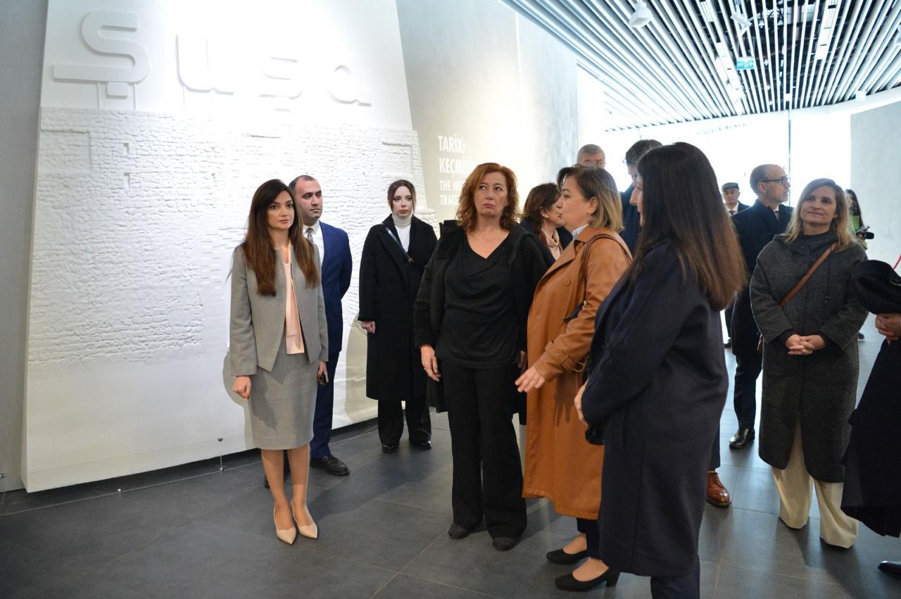 Speaker of Spanish Congress of Deputies visits Victory Park in Azerbaijan's Baku (PHOTO)